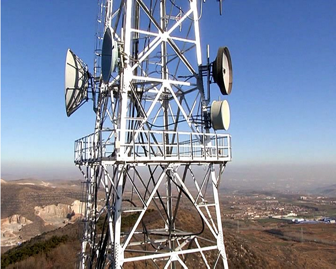 從人工瞭望森林火情到電腦監(jiān)控，縣林業(yè)局林火預(yù)警系統(tǒng)投入使用