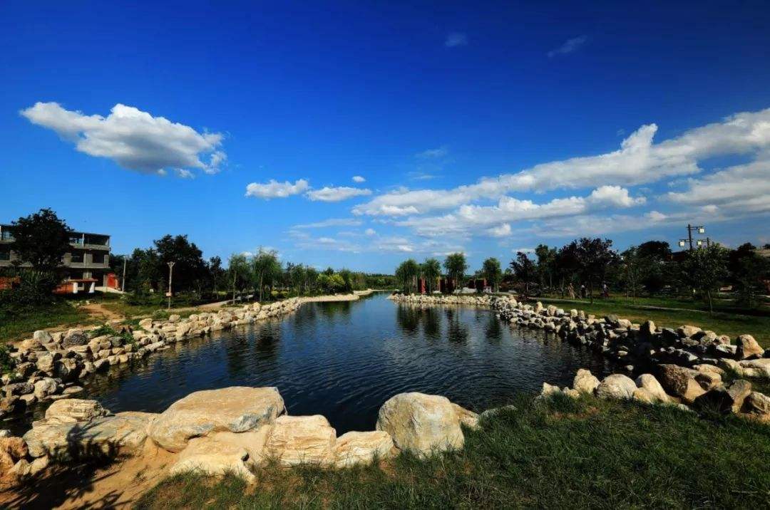 天更藍，山更綠，水更清—河長制水文水利監(jiān)測