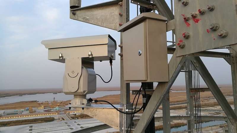 岸基監(jiān)控云臺(tái)攝像機(jī)